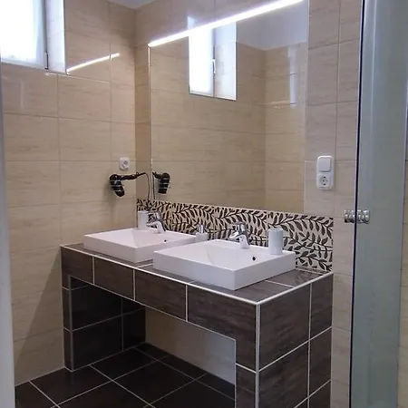Alfa Apartment *